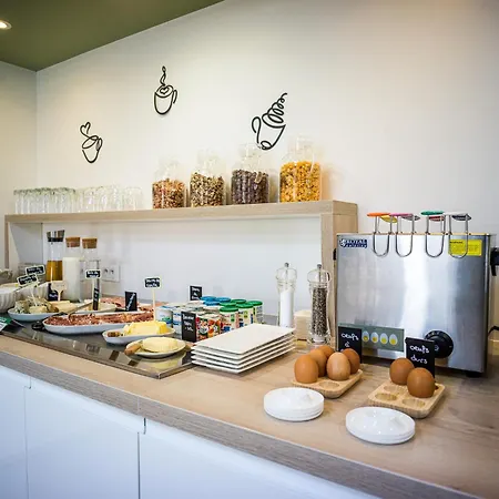 Brit Confort Roissy Hotel Saint-Witz
