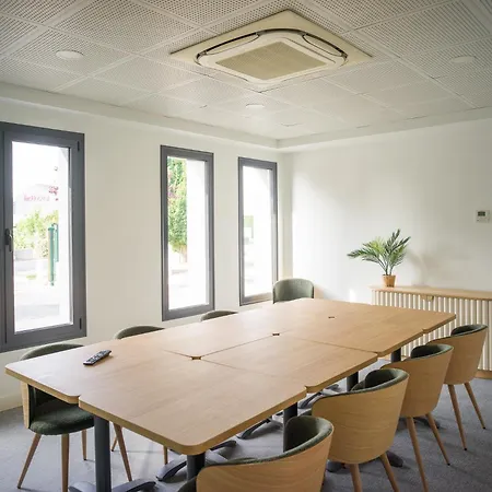 Brit Confort Roissy - Ouverture Mai 2026 Hotel