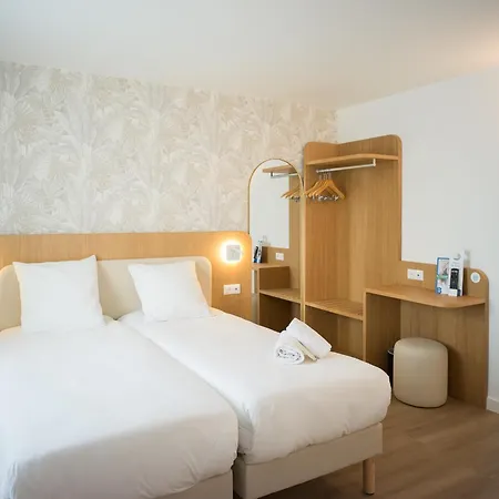 Brit Confort Roissy 3* סן-ויץ